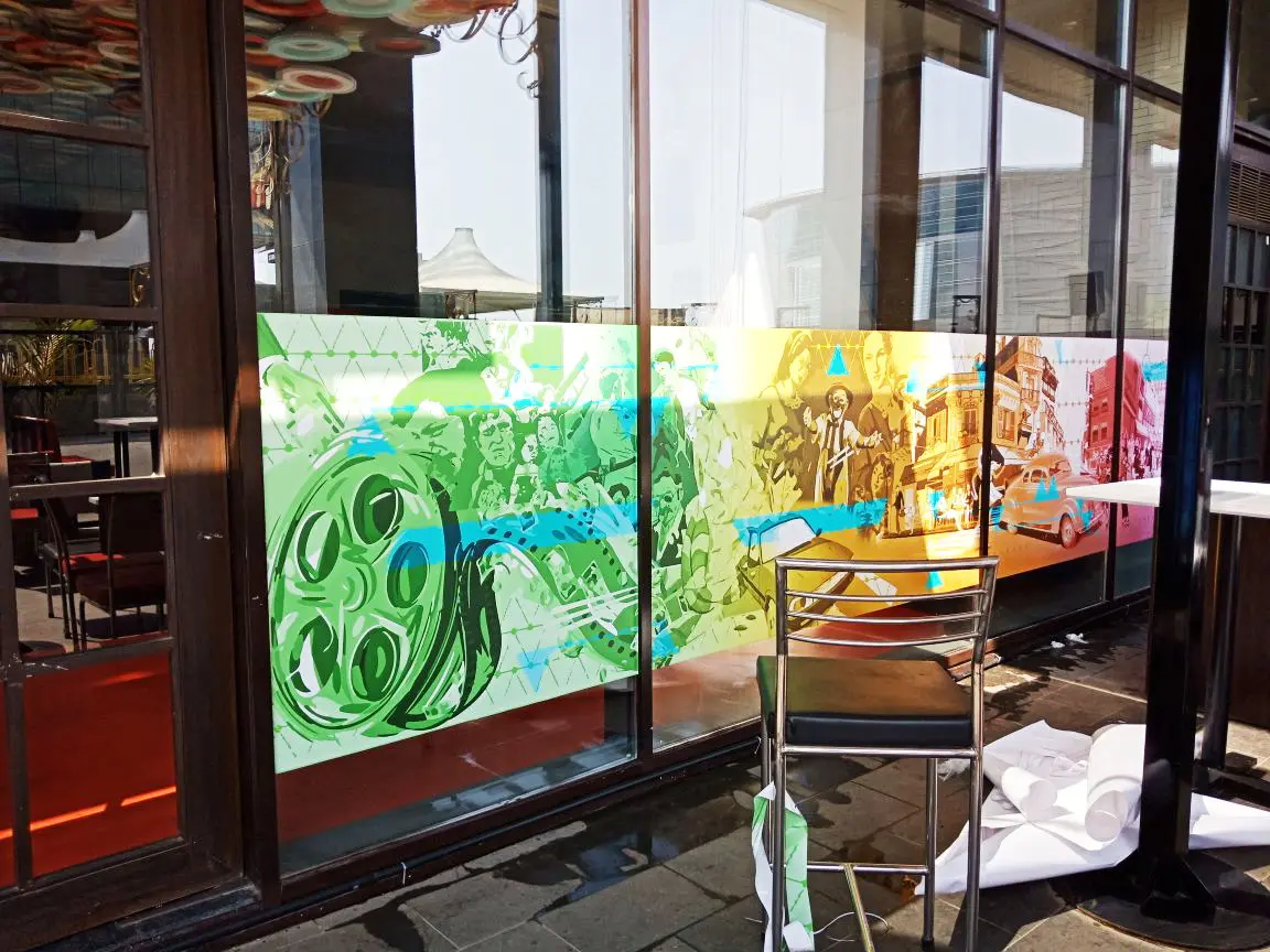 front glass facade of a cafe decorated using opaque glass prints film