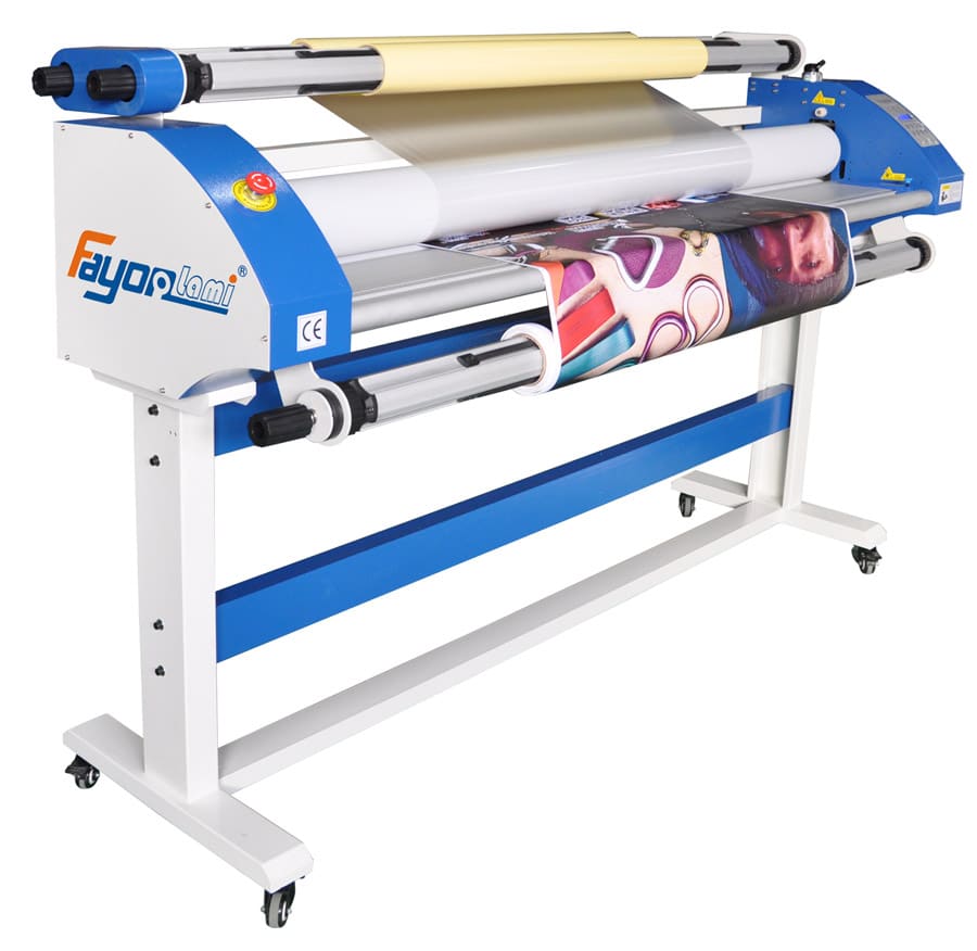 front view of roll to roll lamination machine using hydraulic pressure rollers to paste laminating film on printed vinyl