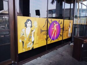 Self-Adhesive Vinyl Prints (laminated & un-laminated)